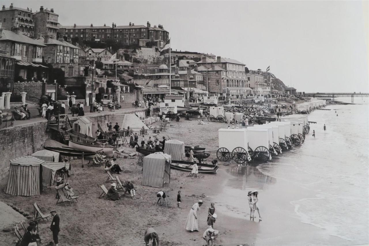 Villa Amanti Apartment Ventnor Eksteriør bilde